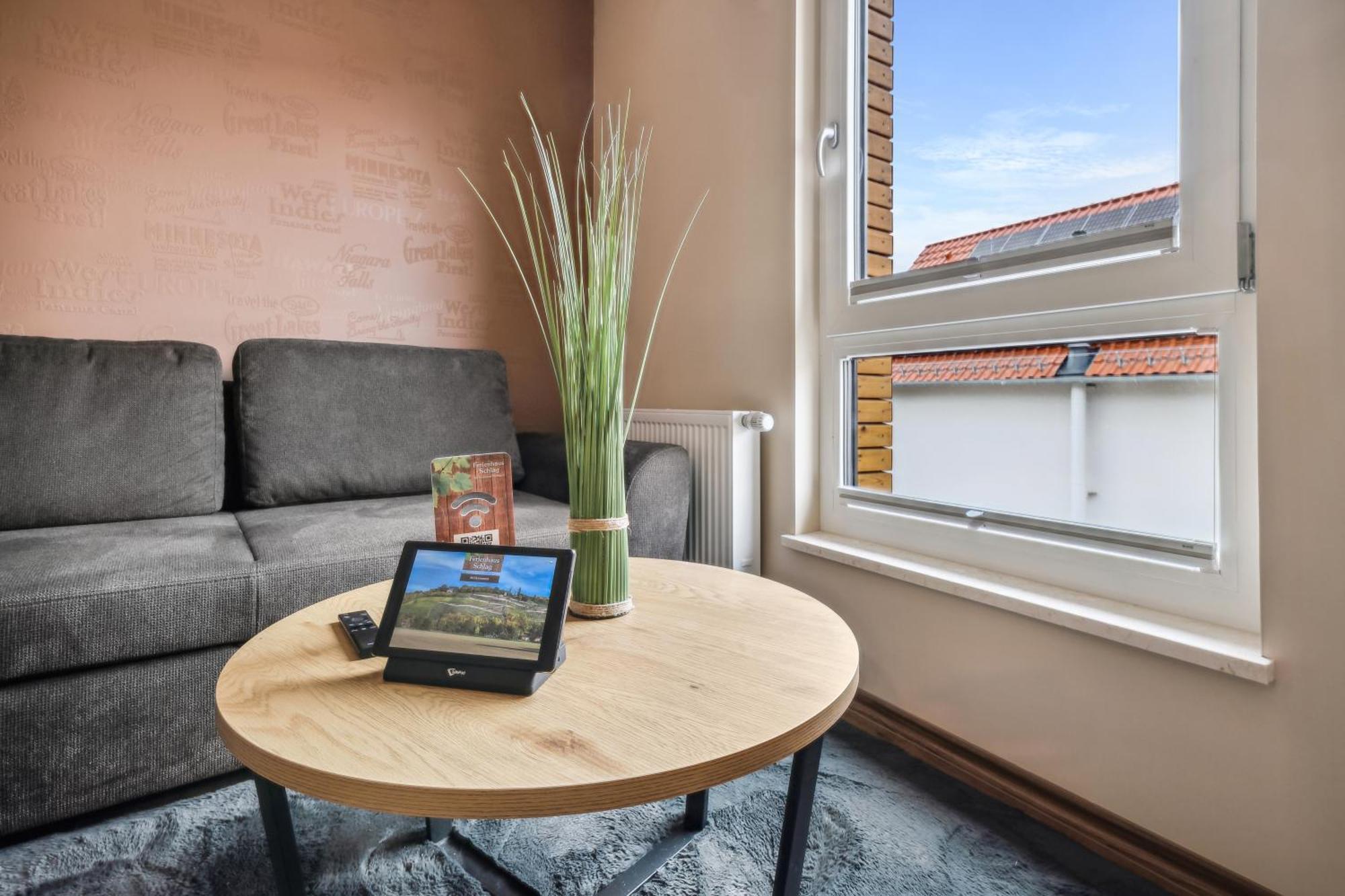 Apartmenthaus Schlag Naumbourg Extérieur photo