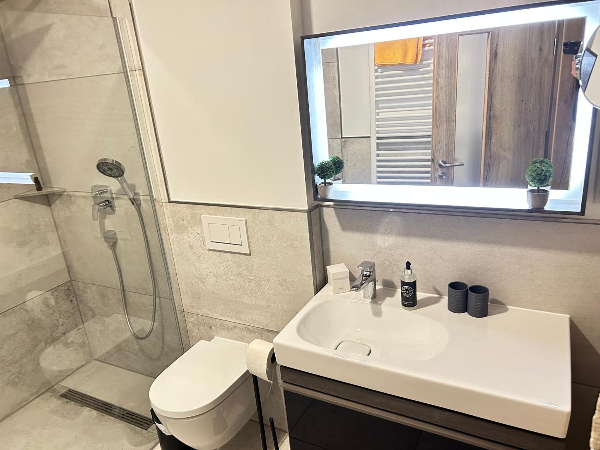 Apartmenthaus Schlag Naumbourg Extérieur photo